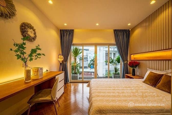 Bán nhà riêng: Quá đặc biệt Chủ định cư, Thành Thái hẻm xe hơi, 4x16m. 10,5 tỷ, 