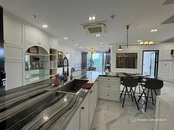 Bán căn hộ chung cư: Gấp bán CH  “Midtown” Phú Mỹ Hưng, Quận 7 - 130m2, 3pn, 2wc