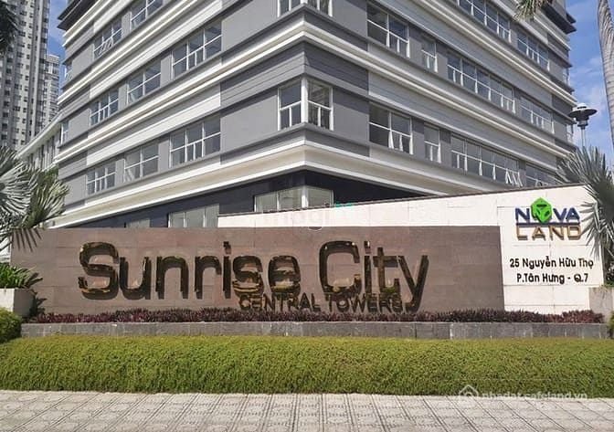 Bán căn hộ chung cư: Bán căn hộ 2 phòng ngủ Sunrise city Central giá 6 tỷ 800 fu