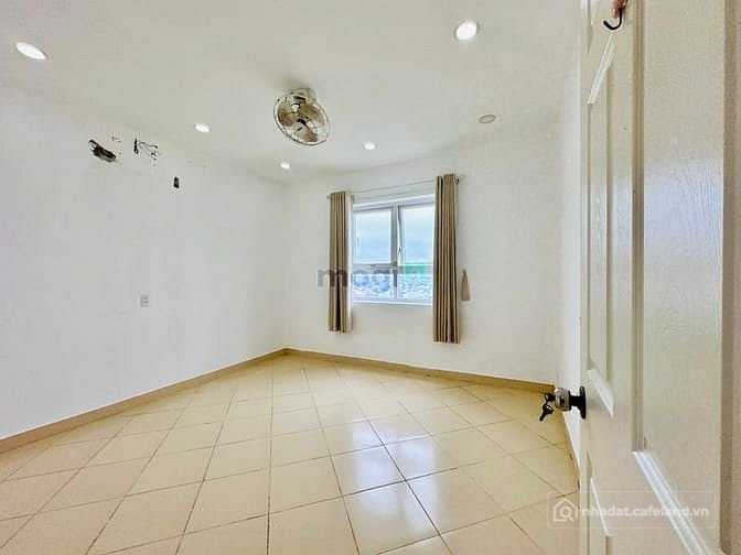 Bán căn hộ chung cư: Bán Căn hộ 8X Đầm Sen - Nhà đẹp, tầng cao, view thoáng