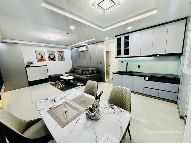 Bán căn hộ chung cư: Bán căn hộ Hoàng Kim Thế Gia quận Bình Tân giáp Tân Phú 81m