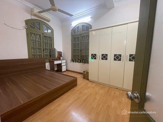 Bán nhà riêng: Phố Xuân Thuỷ - Cầu Giấy – 218 M2 – 4 Tầng -MT 14 M – Giá 38.3 Tỷ