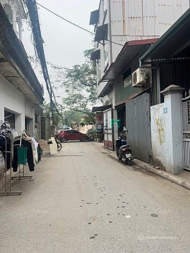 Bán nhà riêng: Chính chủ bán nhà Ngô Gia Tự - Việt Hưng - DT30m2, MT4.5m, 4.x tỷ