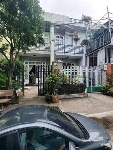 Bán nhà riêng: Bán nhà đường số 6, phường Long Trường, Quận 0 - 85M2 - NHỈNH 4 T