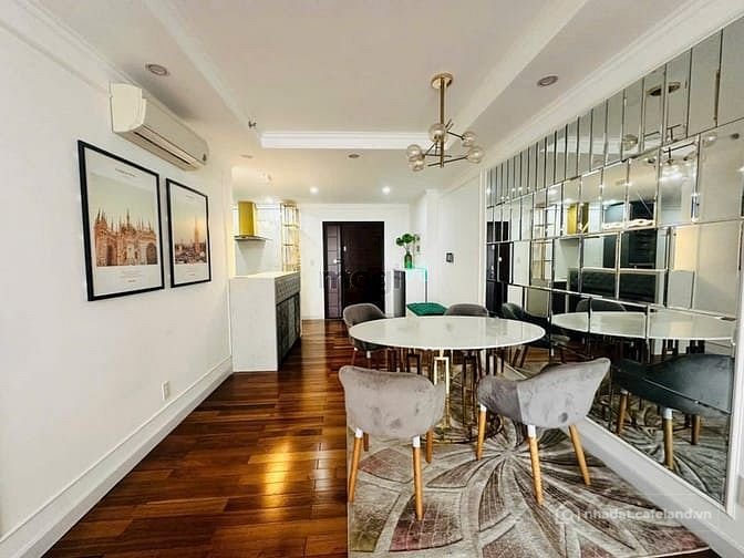 Bán căn hộ chung cư: Bán căn hộ Scenic Valley 1, lầu cao, 101m2, 3PN, full nội t