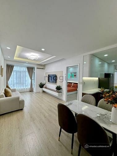 Bán căn hộ chung cư: Bán CH Sky garden 3 , Phú Mỹ Hưng Q.7 mới decor 2pn, 2wc gi