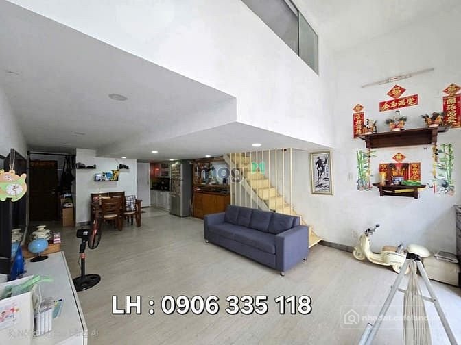 Bán căn hộ chung cư: Bán rẻ căn Hưng Vượng 1,nhà 2PN, 2WC giá 2.950 tỷ, lầu 2, D