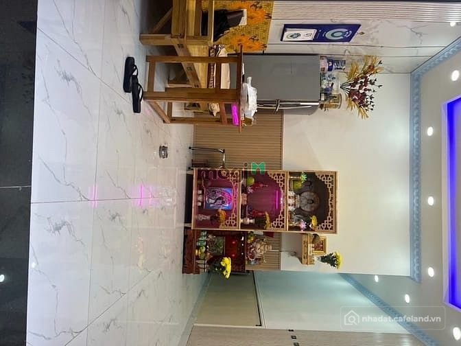 Bán nhà riêng: Nhà đẹp gần Lotte Q7, đường Lê Văn Lương 4m x 11m sổ hồng riêng.