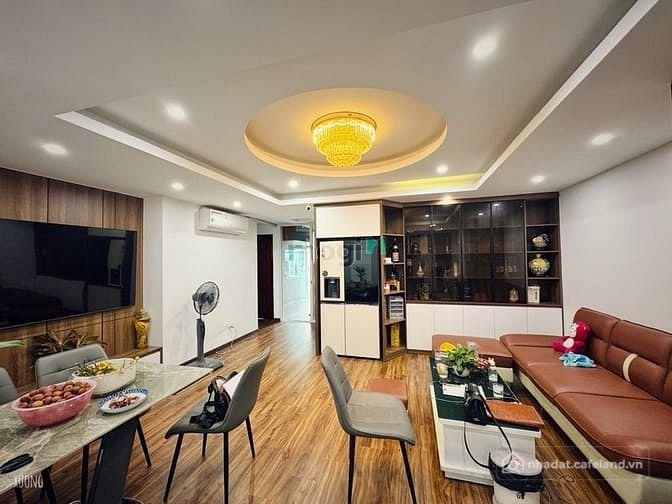 Bán căn hộ chung cư: Căn hộ -114m2 -3 ngủ -2wc -Tầng 2x -Mặt đường Quang Trung H