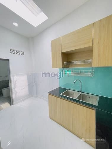 Bán nhà riêng: Bán Nhà Hiệp Phú - Thủ Đức - Gần 100M2 - Ngang 5M Nở Hậu - Man Th