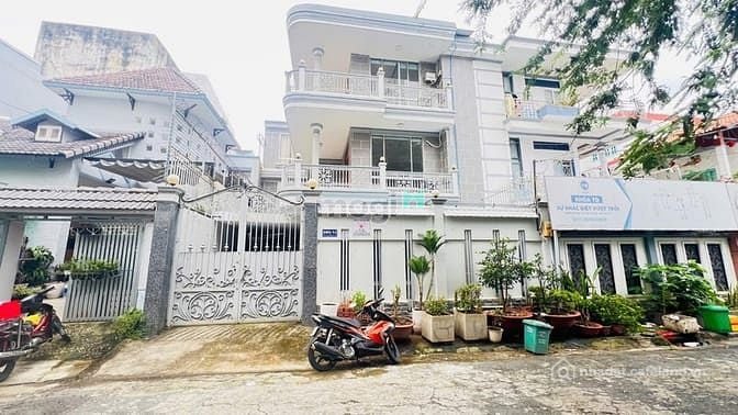 Bán nhà riêng: Cực hiếm VIP, BT kế Richmond City, Nguyễn Xí (10*18) Nhỉnh 27 tỷ 