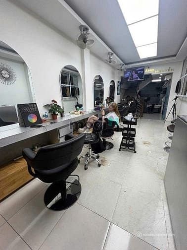 Bán nhà phố Văn Chương 5 tầng 43m2, Mt 3.4m, 2 mặt ngõ kinh doanh