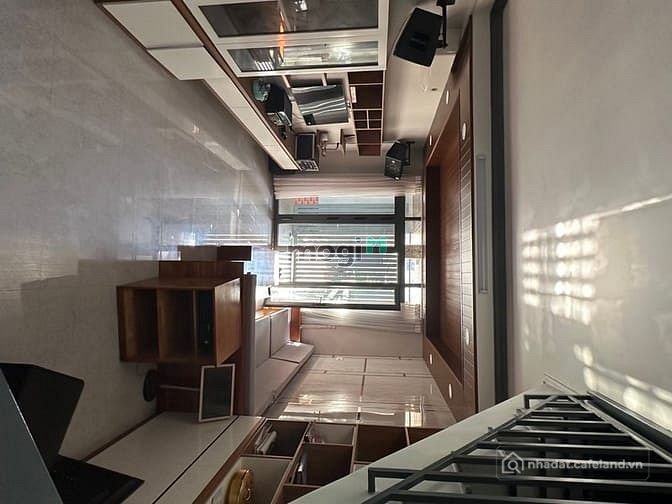 Bán nhà riêng:  Nhà vườn Phú Thuận 187m² giá 8.1 tỷ – Cách Phú Mỹ Hưng cây cầu.