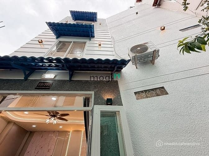 Bán nhà riêng: LÊN SÓNG SIÊU PHẨM 3 TẦNG Nguyễn đình Chính và Huỳnh văn bánh Giá