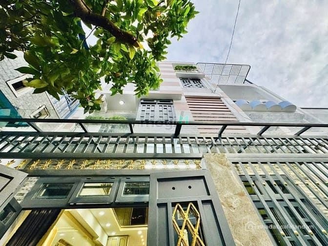 Bán nhà riêng: Chỉ 4 TỶ 190Nhà 2 mặt hẻm Q1 - HXH ĐẤT DÂN CƯ MỚI ĐẸP Nguyễn C