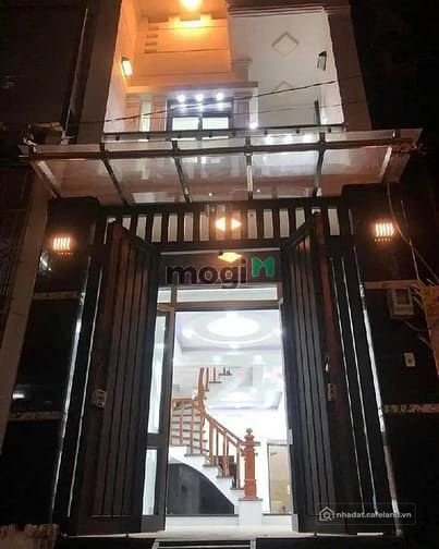 Bán nhà riêng:  Bán nhà hẻm thông– GẦN CX LỮ GIA, Q11    DT: 4.1 x 16m, nở hậ