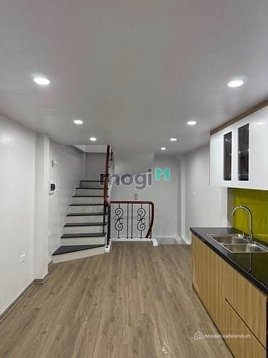 Bán đất tặng nhà Hà Đông phố Thanh Bình 10,1 tỷ, 54m2, KD, 2 thoáng