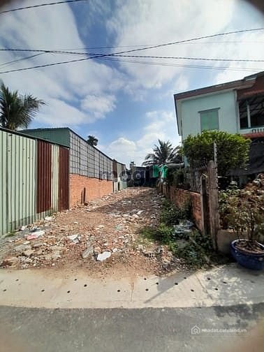 Bán đất thổ cư: Bán đất giá rẻ 110m2 ngay Trung tâm Thủ Dầu Một sổ hồng riêng