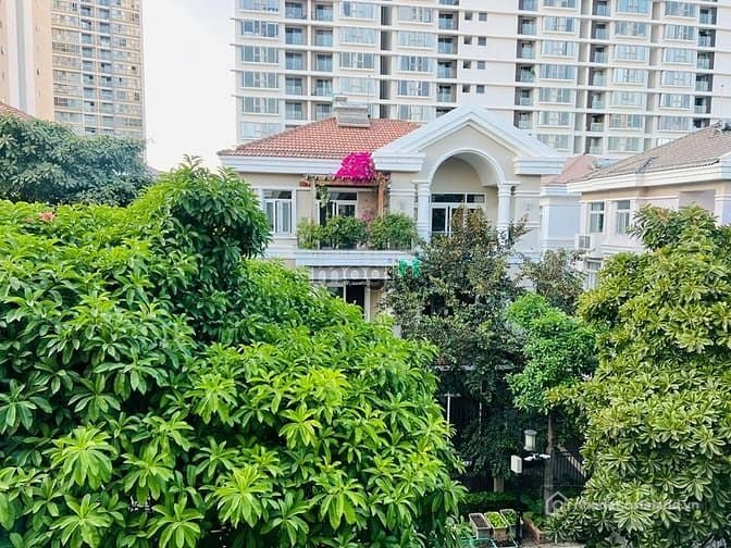 Biệt thự: Cho thuê Biệt thự liên kế Nam Viên ngay công viên hoa anh đào, Midtown