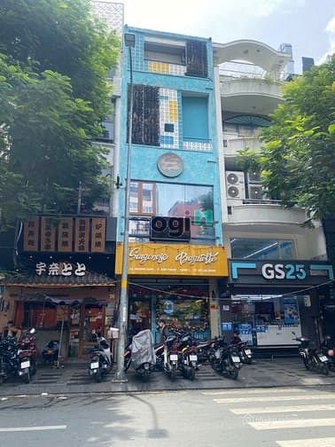 Nhà phố: Cho thuê nhà mặt tiền  Trương Định, Phường Bến Thành, Quận 1, Hồ