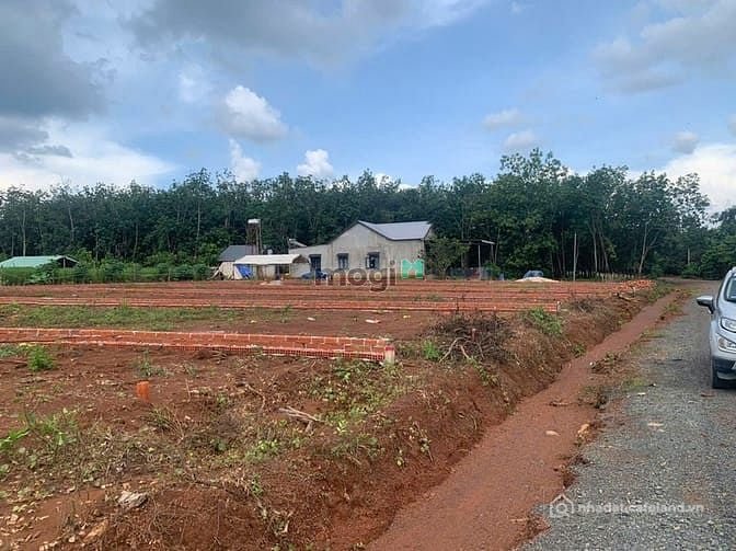 Bán đất nền dự án: Đất nền Long Hà Bình Phước 370m2, gần 2 KCN mặt tiền đường 18