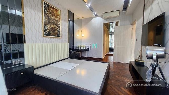 Cho thuê căn hộ cao cấp The Grand Midtown M5, Phú Mỹ Hưng, giá rẻ nội