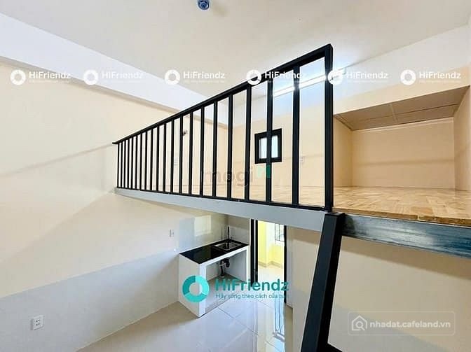 Nhà hàng - Khách sạn:  Noel Gần Kề Cùng Căn Hộ Có Gác Ngay KTX khu B. Làng Đại 