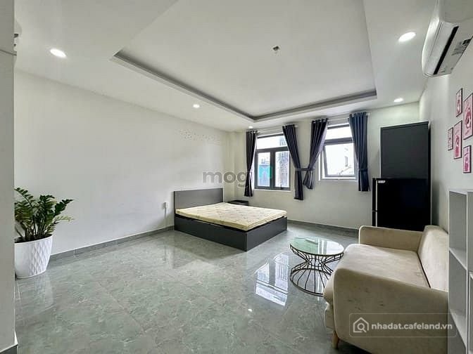 Căn hộ 2 cửa sổ lớn tại trung tâm quận 1 đường Nguyễn Trãi gần cv 23/9