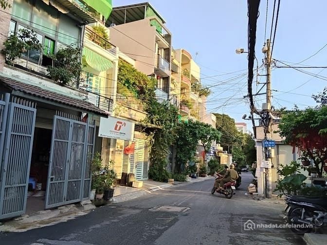 Bán nhà riêng: Nhà 4 Tầng – Hẻm Xe Hơi – Khu Bàu Cát – P.14, Tân Bình – Giá 7.3 