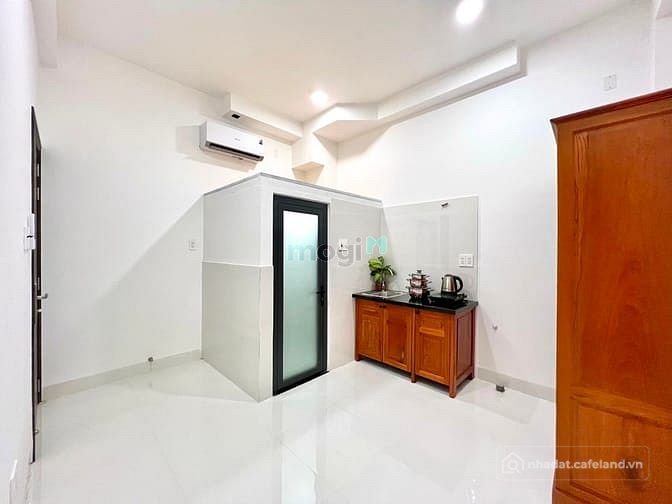 Phòng trọ: Phòng mới xây, nội thất cơ bản, an ninh mặt tiền đường Lê Ngã Tân Phú