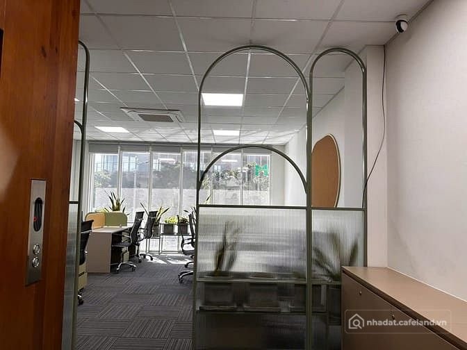 Văn phòng: Cho thuê văn phòng khu đô thị Sala 80m2 - hoàn thiện đẹp chỉ 30 tr