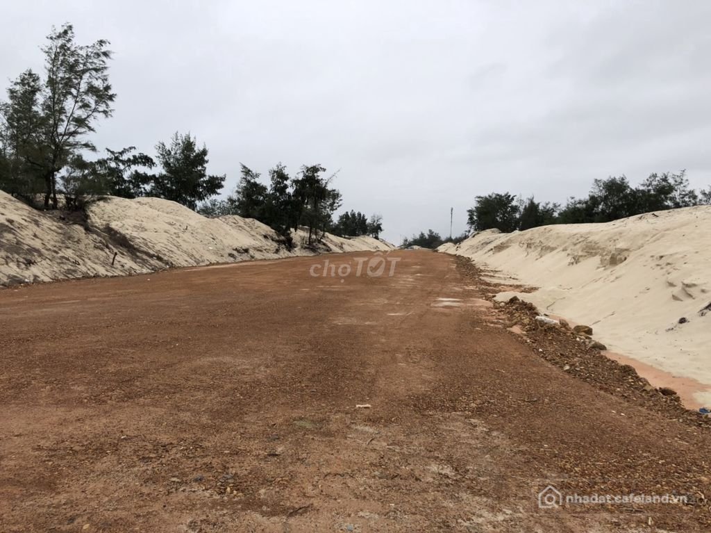 Bán đất thổ cư: Đất lớn View biển đẹp (7,5x20)m ngay FLC Quảng Bình, 2 lô liền k