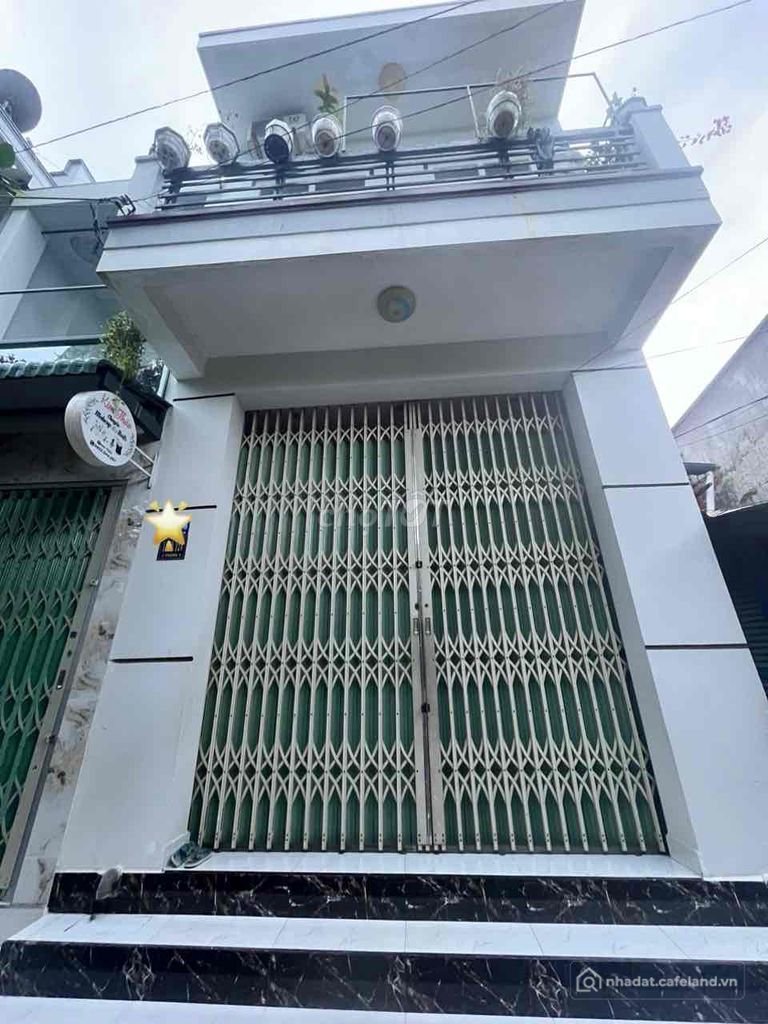 Biệt thự: Bán nhà riêng tại hẻm 1170 đường 2/4, phường Nha Trang (Vạn Thắng cũ)