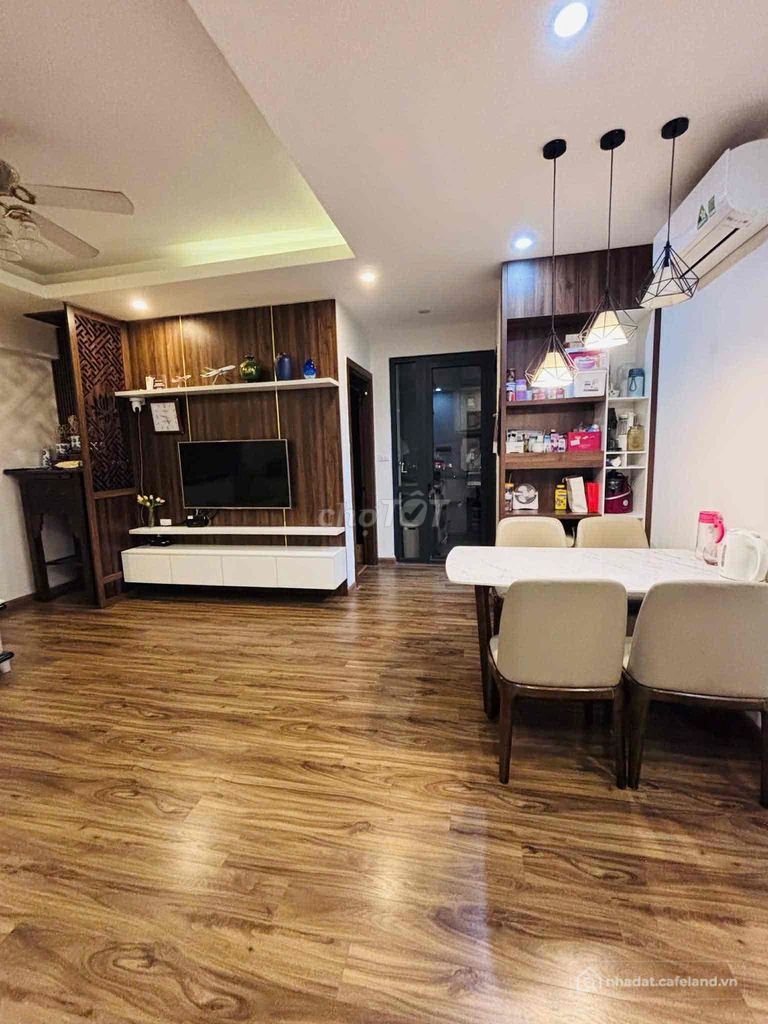 Bán căn hộ chung cư: Chính chủ cần bán căn hộ 2 ngủ Flc Garden City Đại Mỗ, gần 