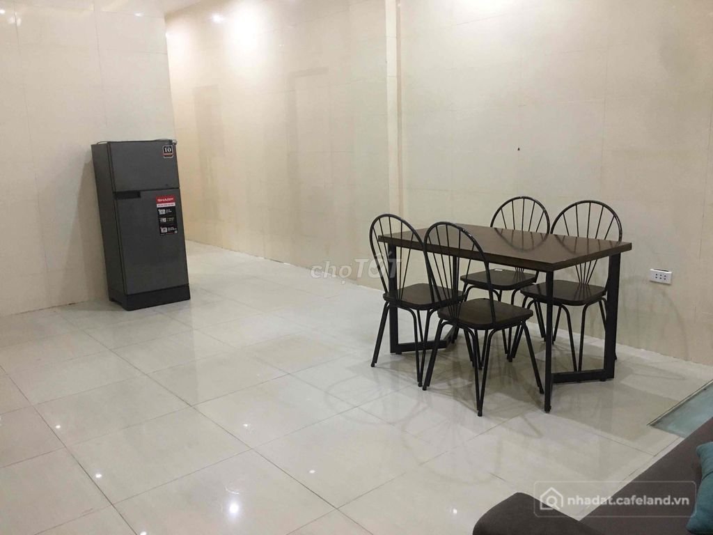 Căn hộ chung cư: Căn hộ 2 phòng ngủ riêng biệt, gần Đào Duy Tùng, FPT plaza