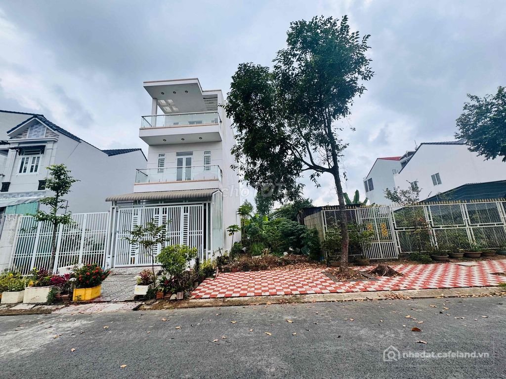 Bán đất nền dự án: NỀN ĐẸP ĐƯỜNG SỐ 15 KDC HỒNG LOAN 5C CÁCH CHUNG CƯ 50M