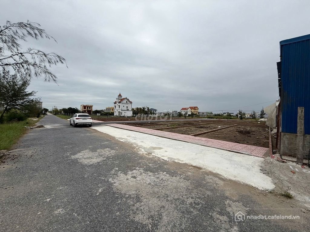 Bán đất thổ cư: BÁN ĐẤT THỊ TRẤN QUẤT LÂM GẦN KHU CÔNG NGHIỆP VSIP HẢI LONG