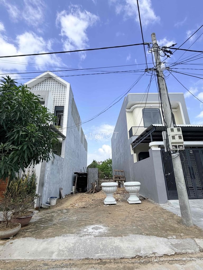 Bán đất nền dự án: Bán Lô TĐC Đông Hải Đường 5m5 Hướng Đông Nam Sát Sông