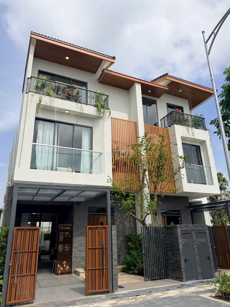 Bán nhà riêng: NHÀ PHỐ LA HOME