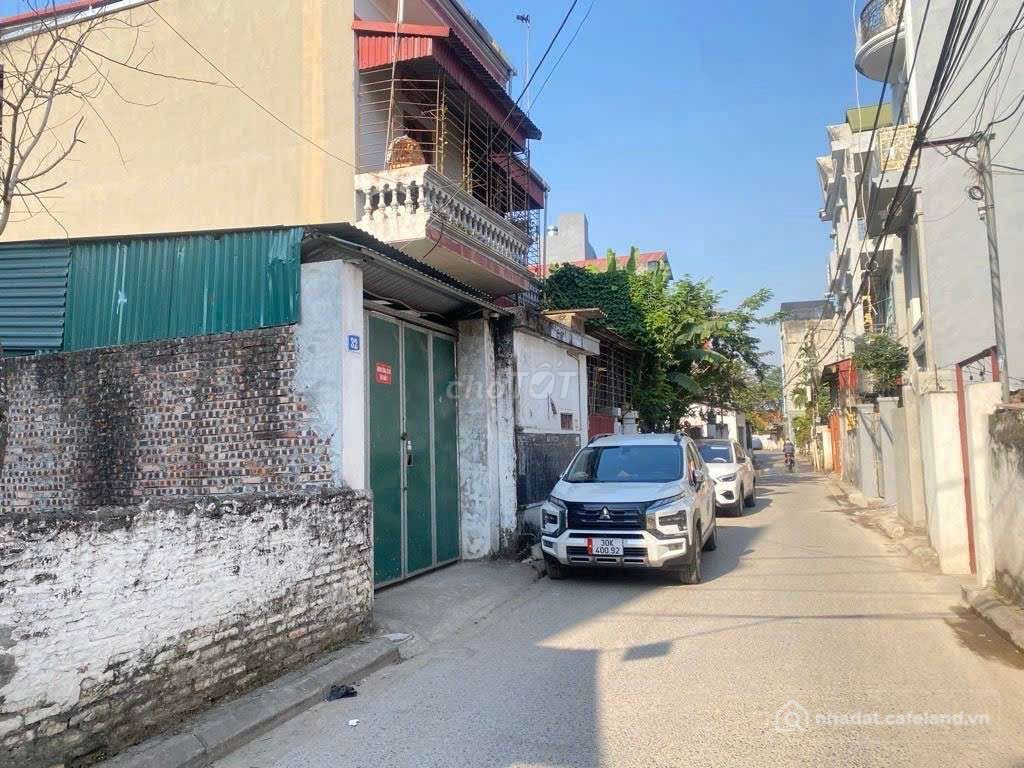 Biệt thự: Siêu phẩm Nhà  Phúc Lợi – 33m2 – 5 Tầng – Full Nội Thất – Giá 5.6 Tỷ