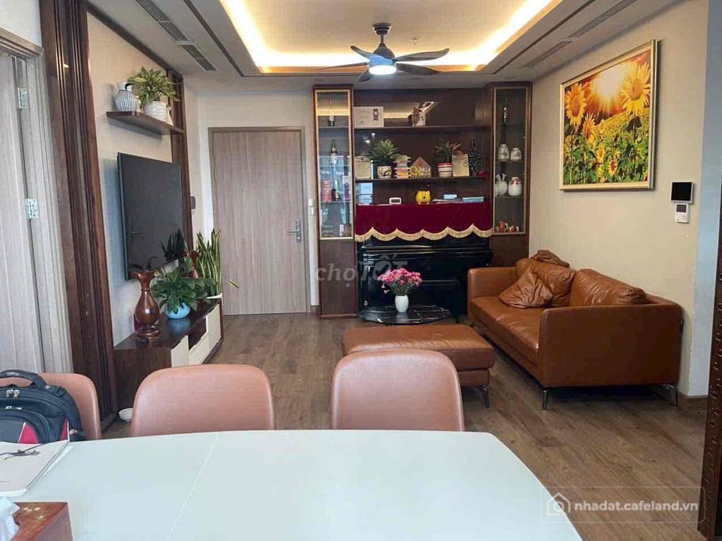 Bán căn hộ chung cư: CHÍNH CHỦ BÁN CĂN HỘ CAO CẤP TÒA S303 – VINHOMES SMART CITY