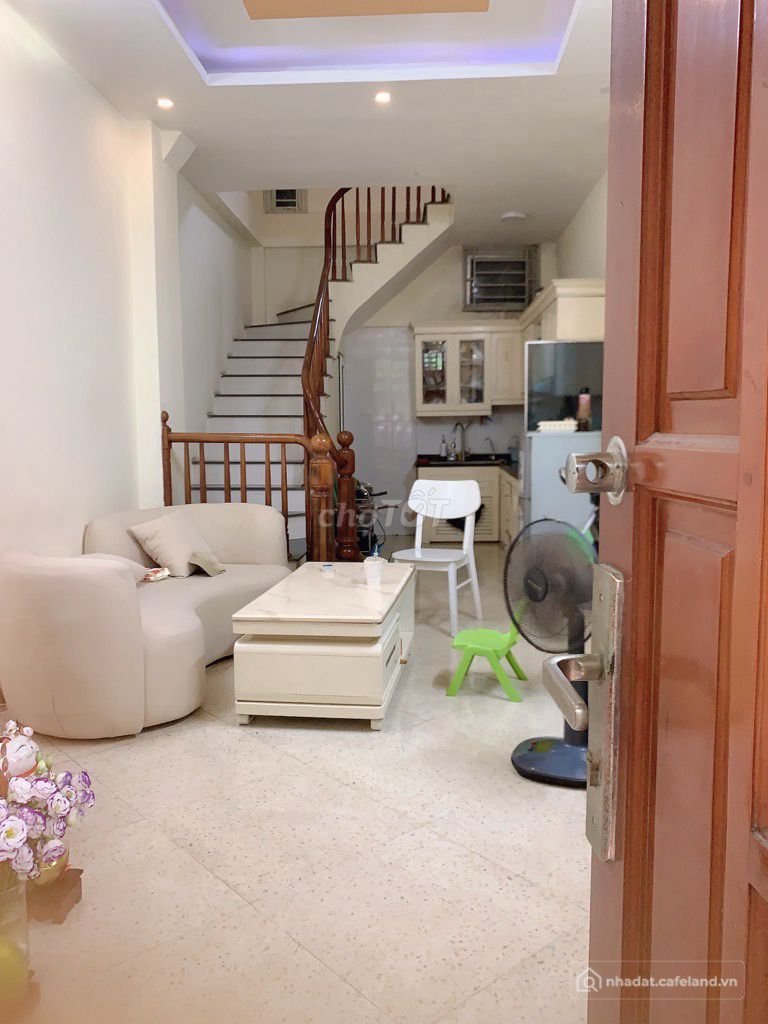 Biệt thự: Bán Nhà Cổ Linh – 7.2 tỷ - 46.2m2 – Khu quân đội – Ô tô 7m – Nhà mới