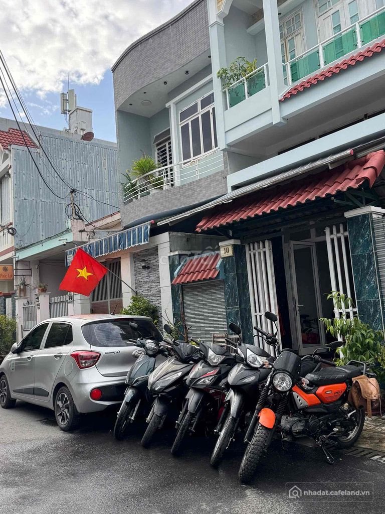 Bán nhà riêng: Bán nhà MT Mỹ Đa Đông 8 Ngũ Hành Sơn Đà Nẵng giá rẻ