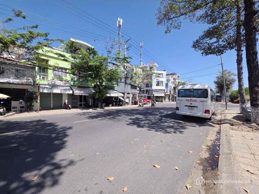 Bán nhà riêng: BÁN NHÀ LẦU 2 MẶT TIỀN ĐƯỜNG TÔ HIỆU & VIỆT BẮC, PHƯỜNG NHA TRANG