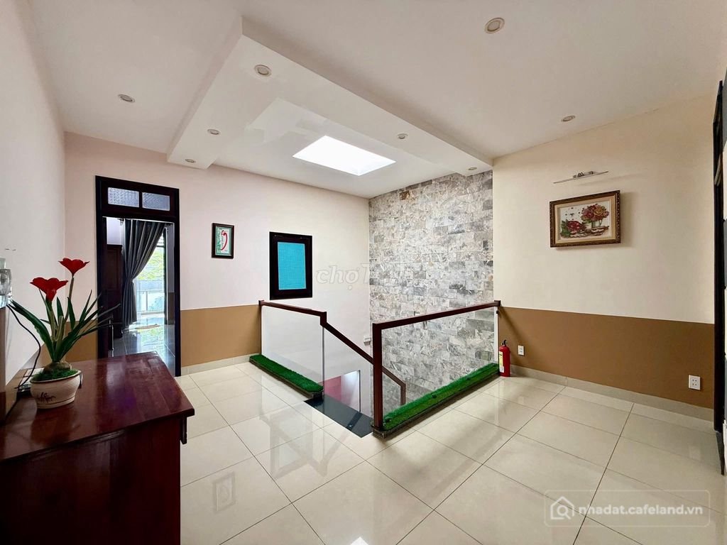 Nhà phố: CHO THUÊ NHÀ MT AN HẢI BẮC 3PN