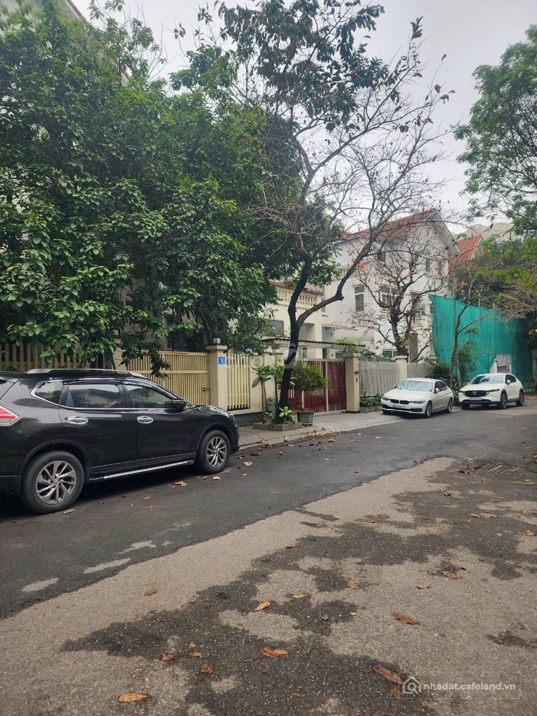 Nhà riêng: Cho thuê BT Làng Việt Kiều Châu Âu, giá thỏa thuận, 150m2, view đẹp