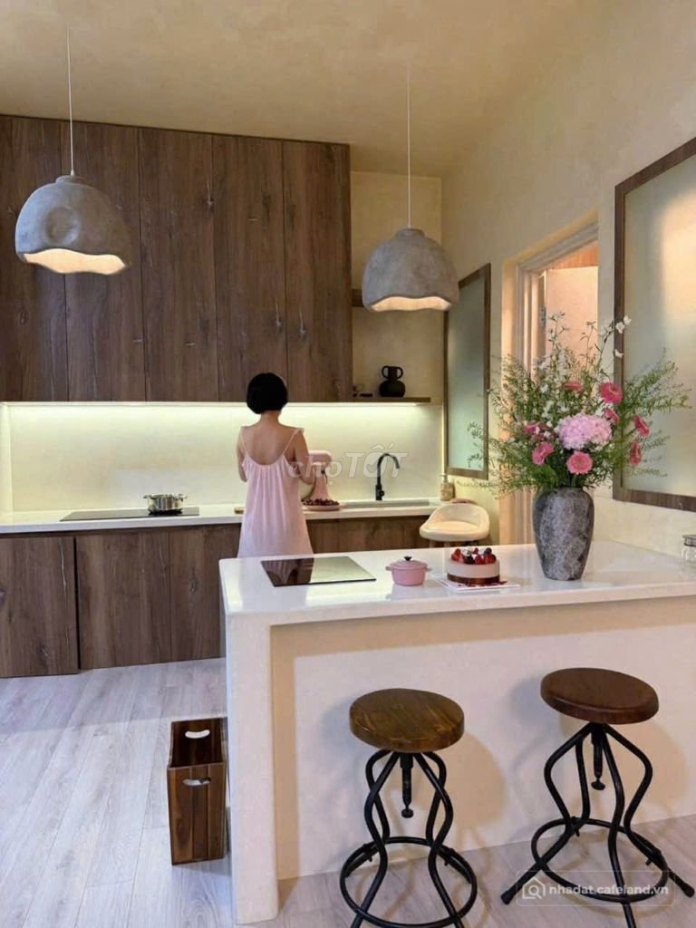 Bán căn hộ chung cư: Bán căn hộ cao cấp Amber Court, KDC D2D, căn 94m2, sổ sẵn, 