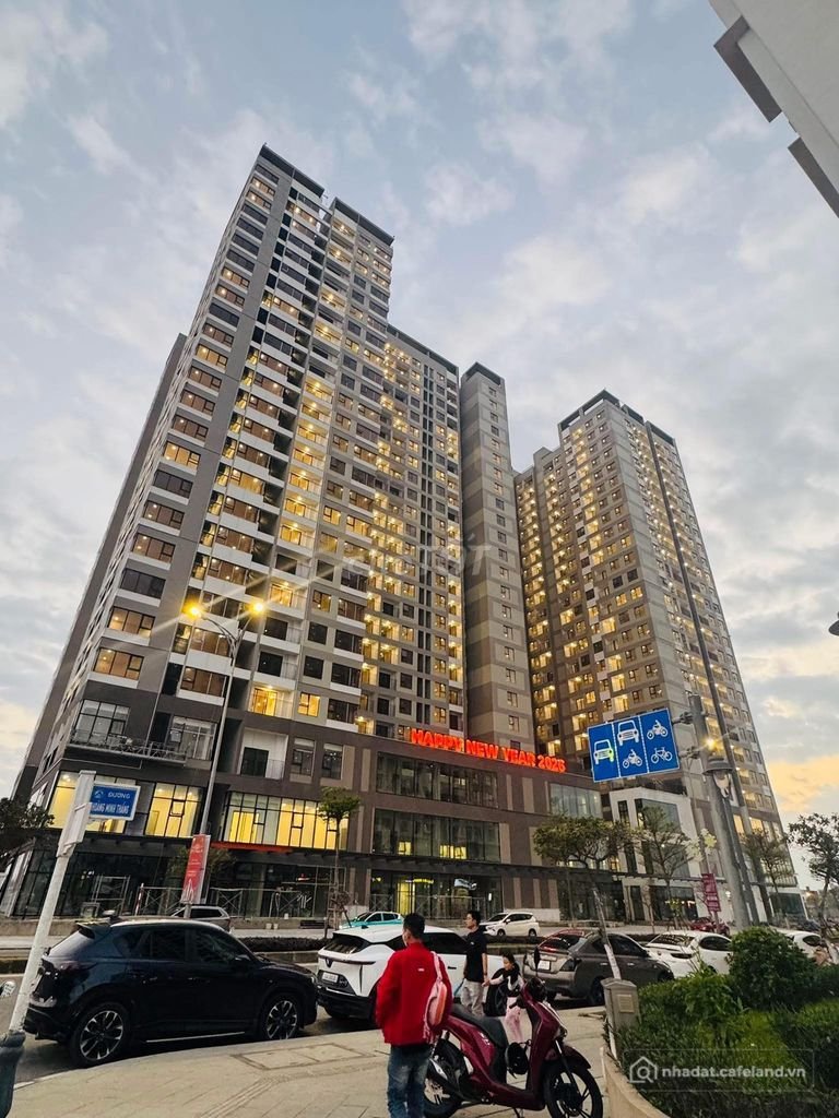 Văn phòng: Cho thuê 2 căn Shophouse liền kề FPT Plaza 3/ HĐ lâu dài / Vị trí đẹp