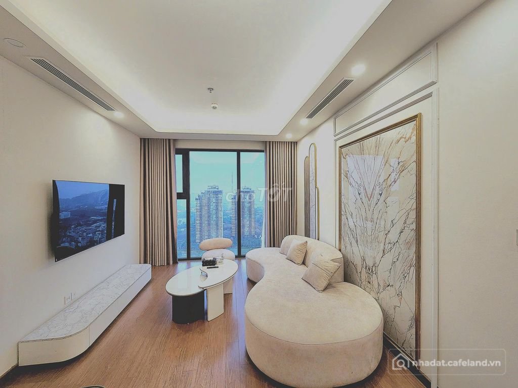 Căn hộ chung cư: Cần cho thuê căn 2pn 112m2 The matrix one full NT Cao Cấp lh: 2