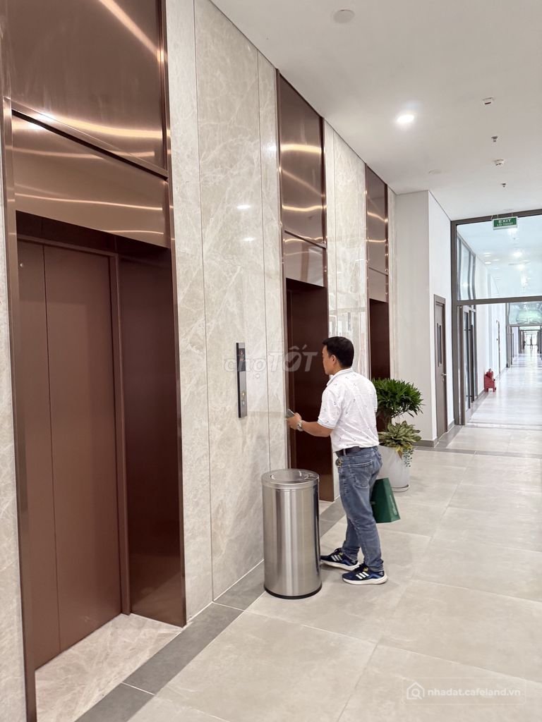 Bán căn hộ chung cư: Bán căn hộ cao cấp Khai sơn city căn góc hoa hậu tầng trung